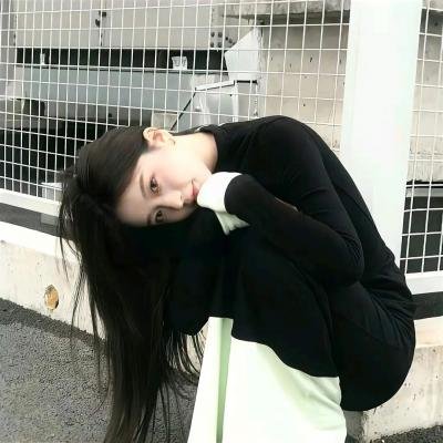 少女艾薇